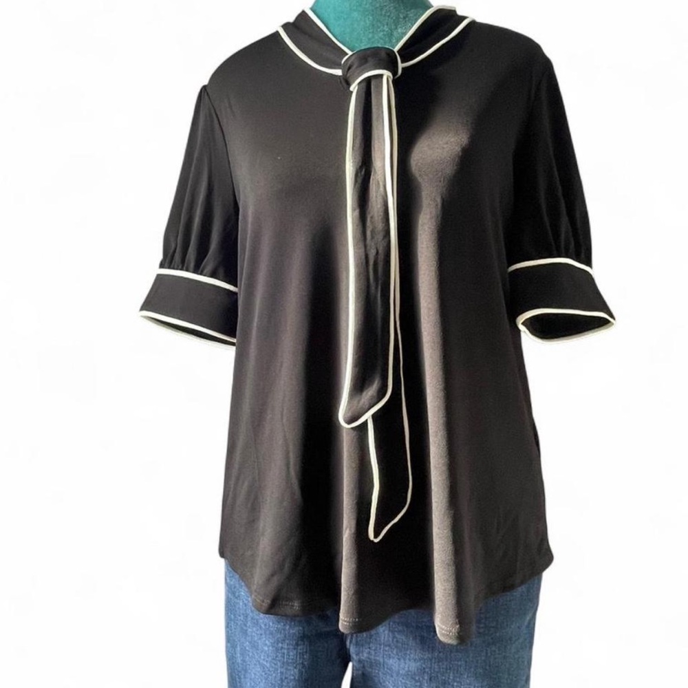 Adrianna Papell Black Blouse with White Accents And Two Way Bow Tie Chic Style